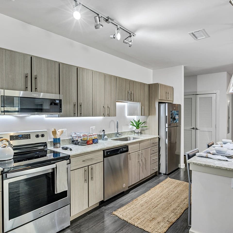 Aspire-Tuscon—Model—Kitchen-(3)